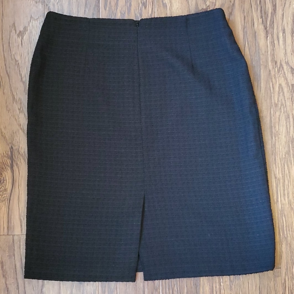 Skirt - Picture 5 of 14